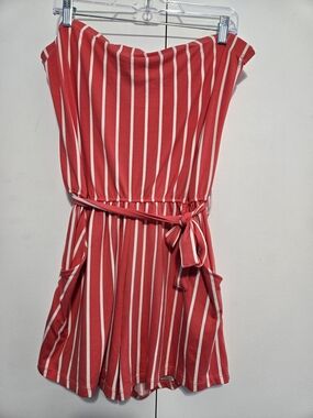 Capella Coral Stripe Sleeveless Romper Size Large‎ Belted Pockets